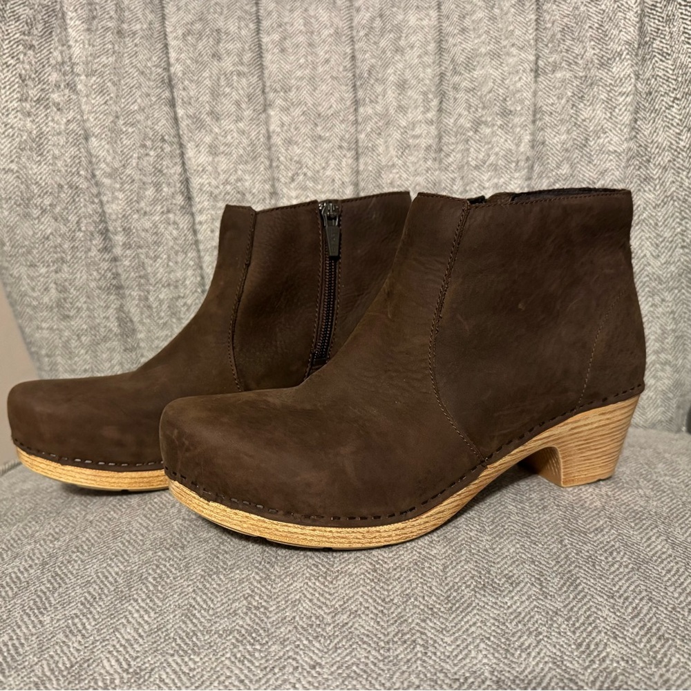 Dansko Maria